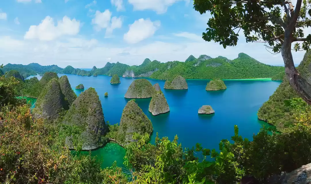 Photo of Wayag Blue Lagon