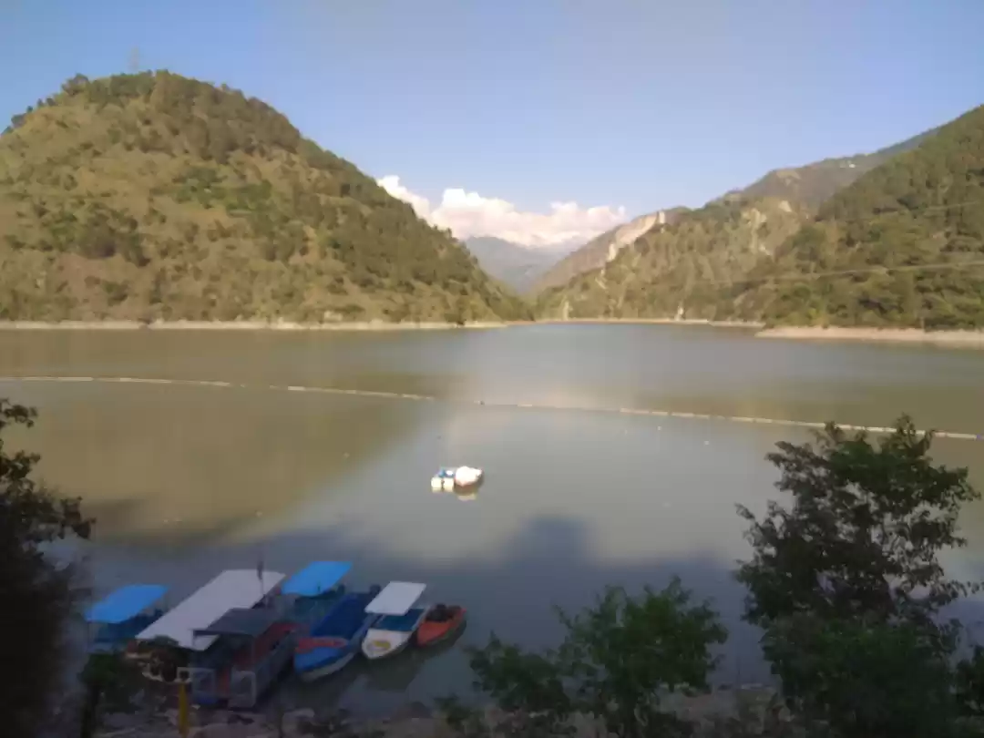 Photo of Chamera Lake