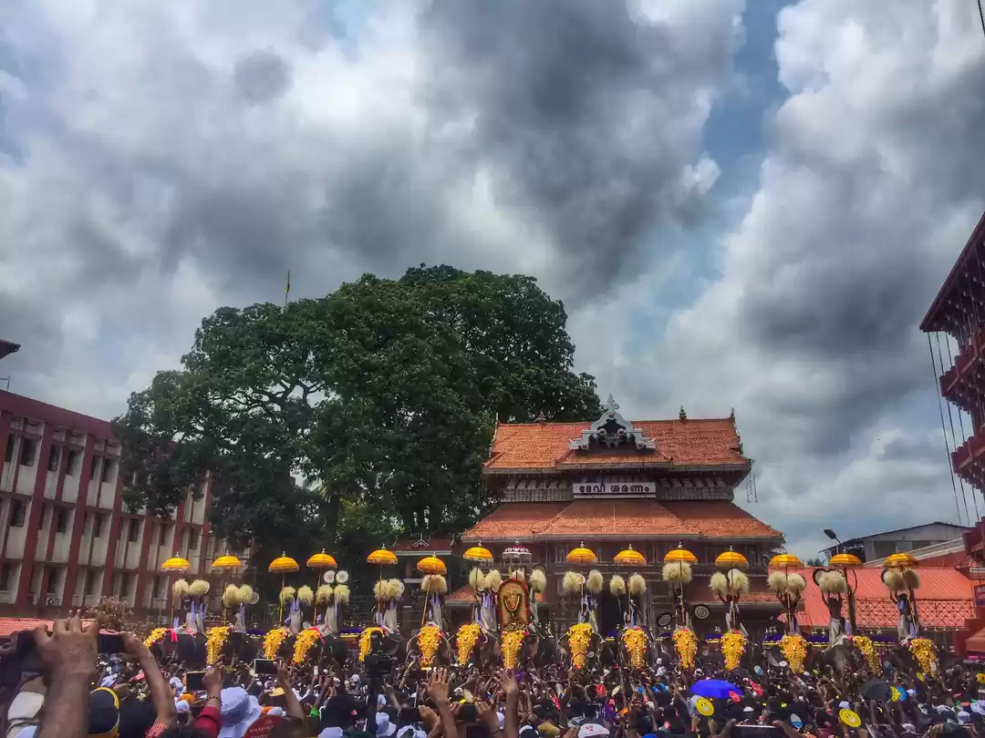 Photo of Paramekavu Bhagavathy Temple