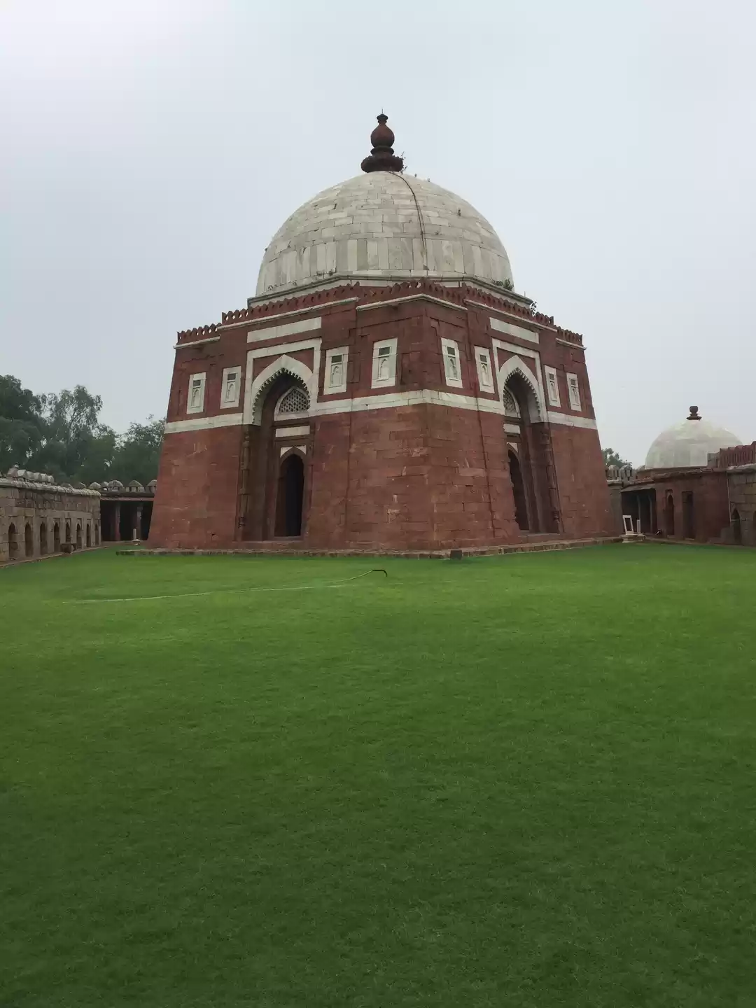Photo of Ghiyasuddin Tughlaq's Tomb