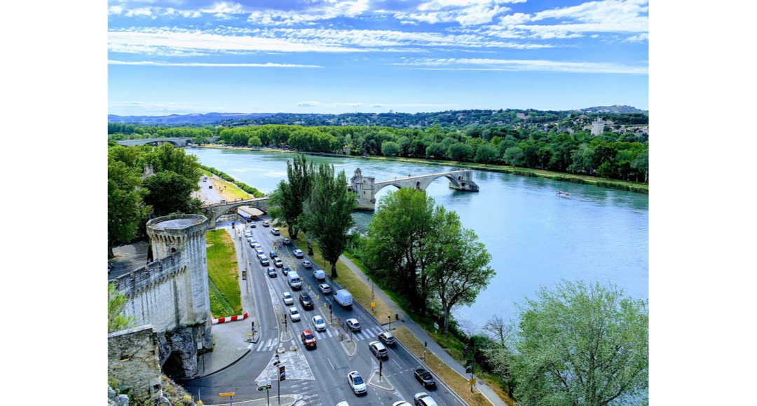 Photo of Avignon