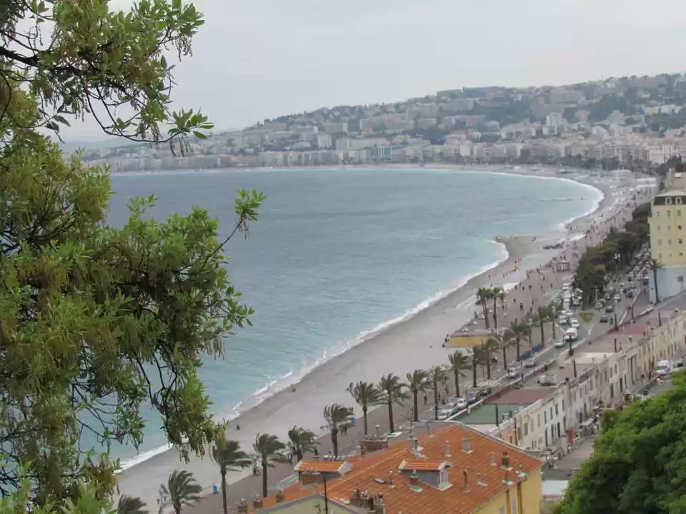 Photo of 8 Days Guide