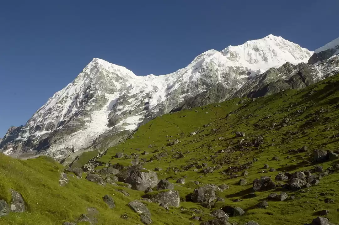Photo of Kanchendzonga N