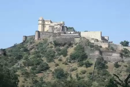 Photo of Kumbalgarh: Tre