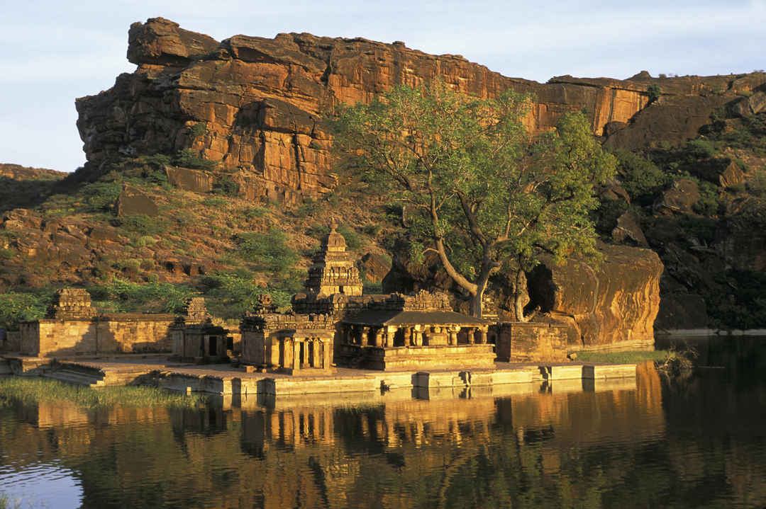 Karnataka Tourism (2019), Get Detailed Information on Karnataka Tour & Travel Guide - Tripoto