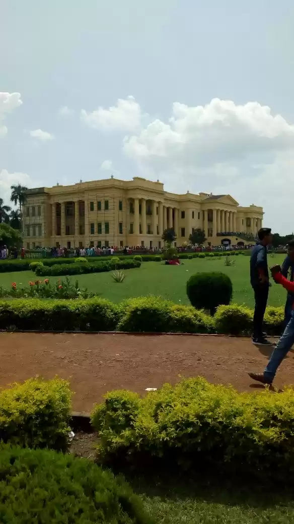 Photo of Hazarduari Palace Museum