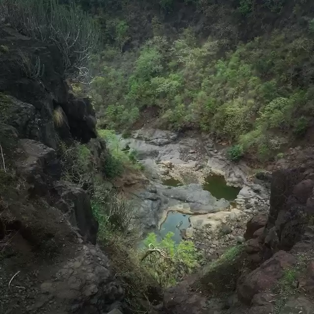 Photo of Patalpani Waterfall