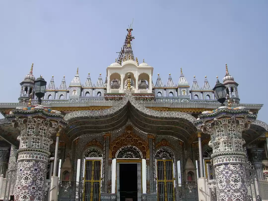 Photo of Pareshnath Jain Temple 