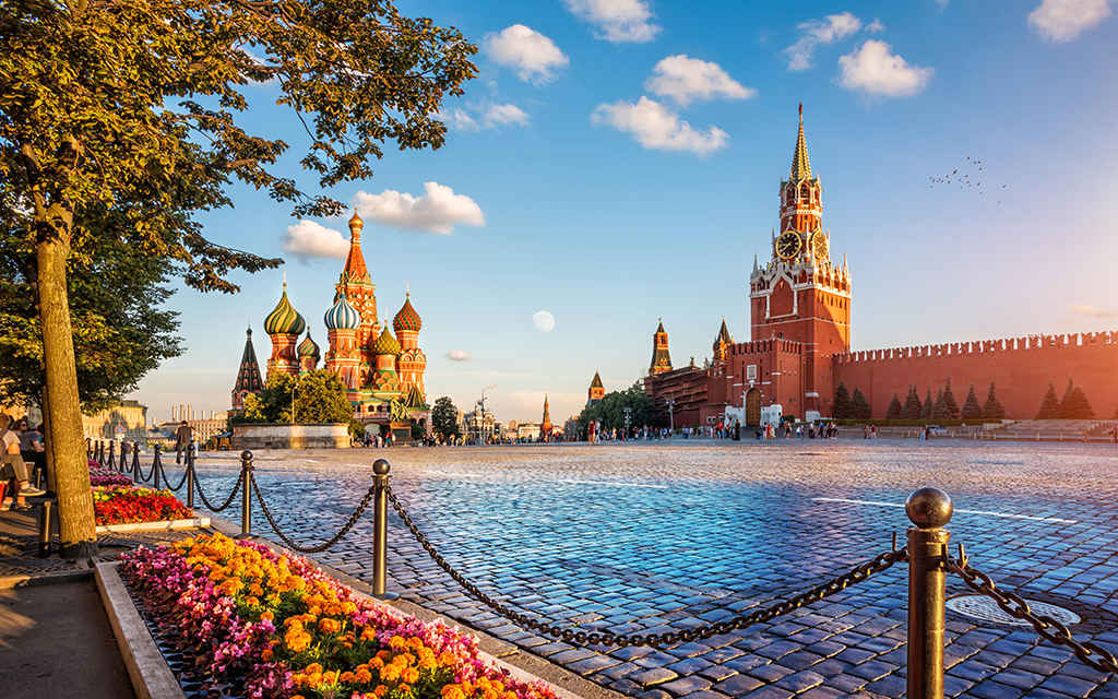 moscow st petersburg tour packages